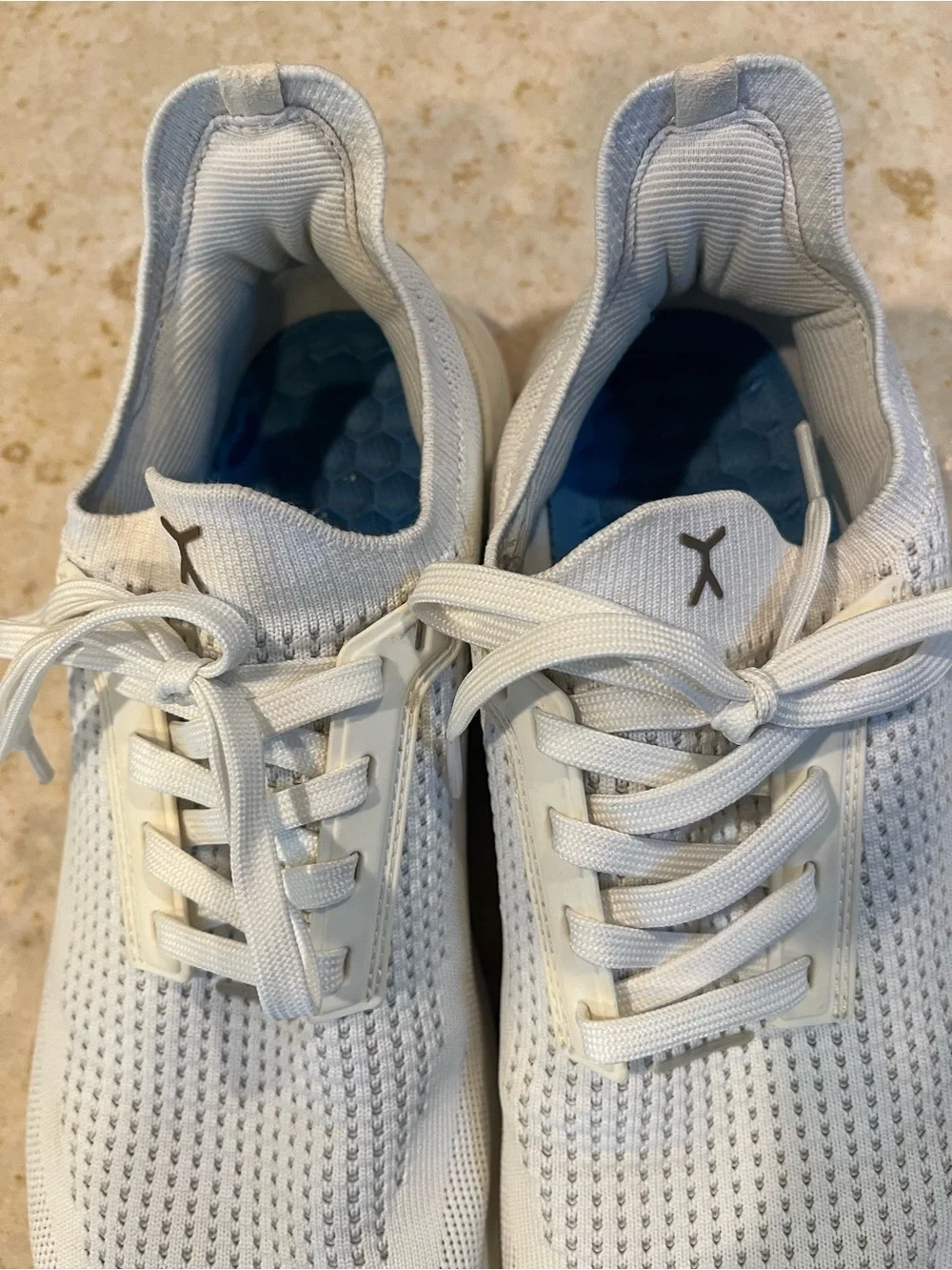 Flux Lightweight White Knit Men's Sneakers